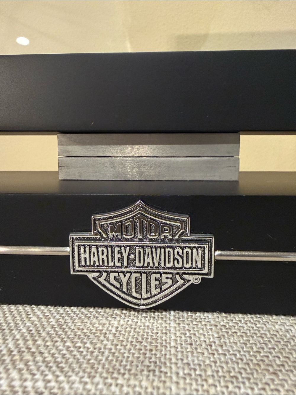 2004 Harley-Davidson Hallmark Wooden Float Frame Black Motor Co Display Case - Picture 2 of 15